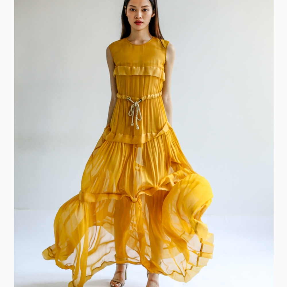 Leanne Marshall Gown